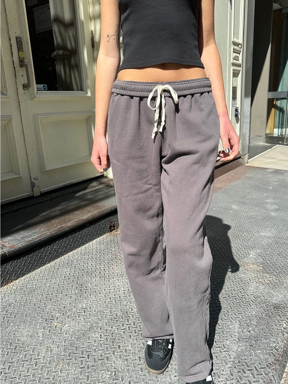 NWOT Brandy Melville Gray Wide-Leg Sweatpants - Picture 5 of 11